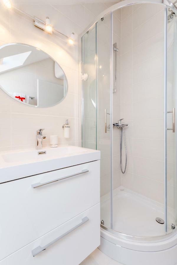 Apartment Barbara Supetar Εξωτερικό φωτογραφία